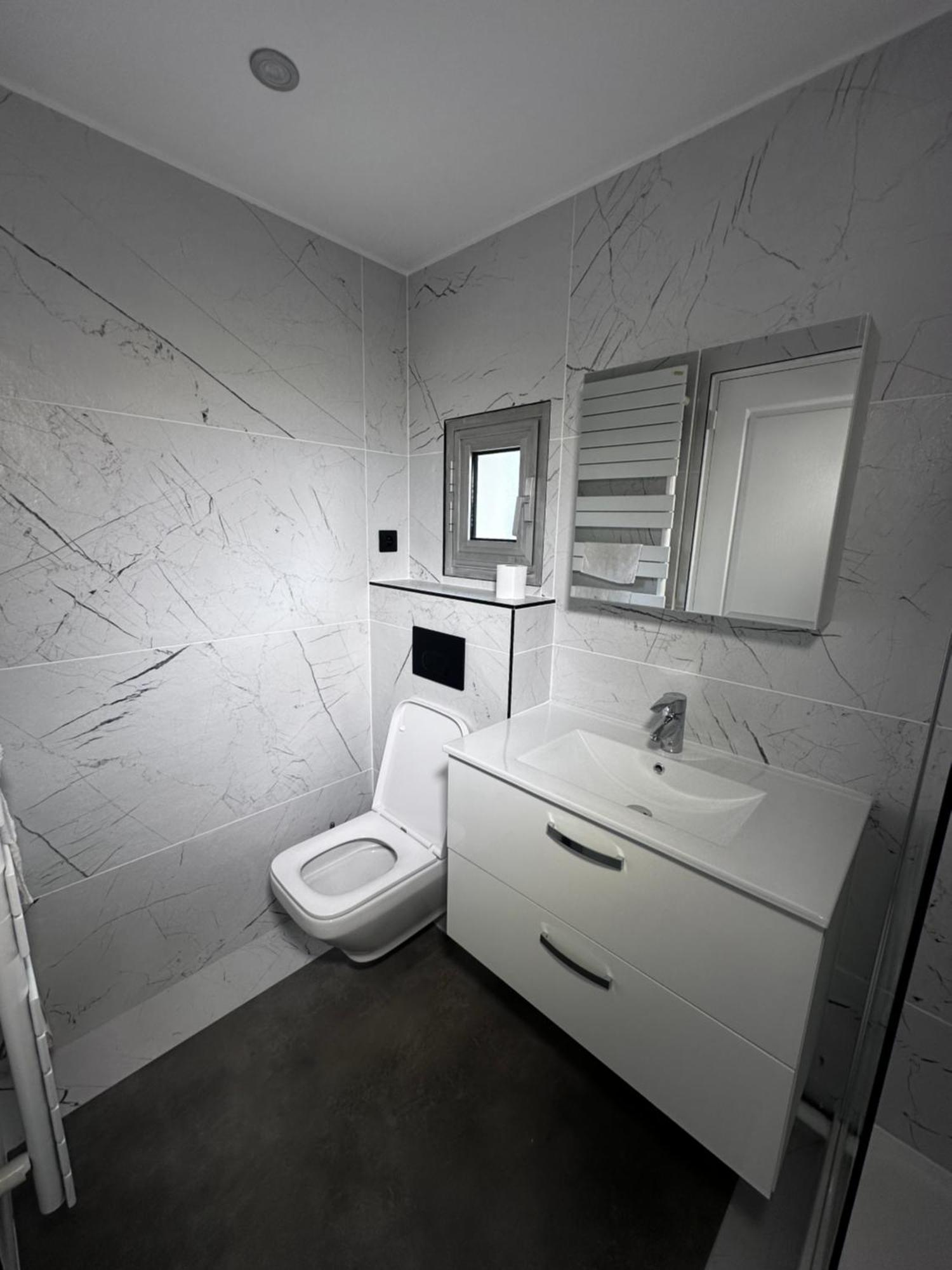 Jean Kiffer Apartment *